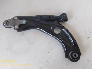 Used Front upper wishbone, right Peugeot 3008 Price on request offered by Fa. Klijnstra & Zn. VOF