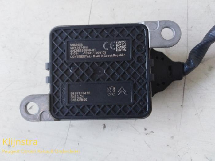 Lambda probe from a Peugeot 3008 2016