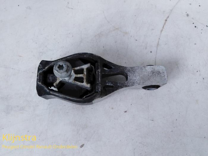 Used Engine mount Peugeot 308 Price on request offered by Fa. Klijnstra & Zn. VOF