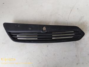 Used Bumper grille Peugeot 308 Price on request offered by Fa. Klijnstra & Zn. VOF