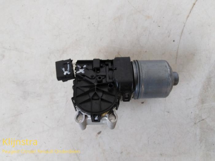 Front wiper motor from a Peugeot 308 2015