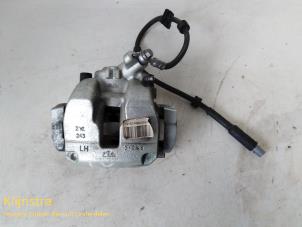 Used Front brake calliper, left Peugeot 308 Price on request offered by Fa. Klijnstra & Zn. VOF