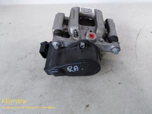 Used Rear brake calliper, right Peugeot 308 Price on request offered by Fa. Klijnstra & Zn. VOF