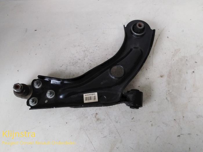 Front lower wishbone, right from a Peugeot 308 2015