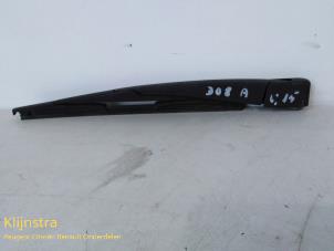 Used Wiper blade Peugeot 308 Price on request offered by Fa. Klijnstra & Zn. VOF