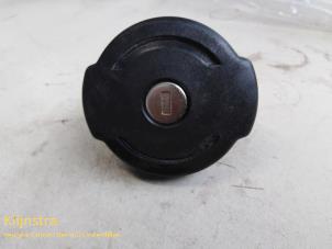 Used Fuel cap Peugeot 308 Price on request offered by Fa. Klijnstra & Zn. VOF