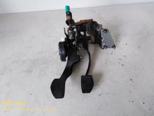 Used Brake pedal Peugeot 3008 I (0U/HU) 1.6 VTI 16V Price on request offered by Fa. Klijnstra & Zn. VOF