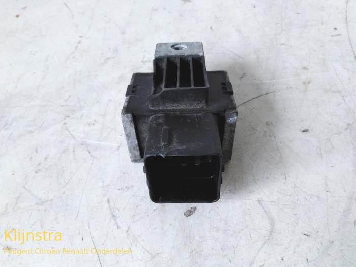 Glow plug relay Peugeot 5008 - 598144 - Fa. Klijnstra & Zn. VOF
