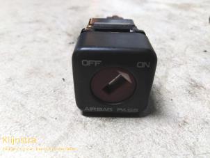 Used Airbag switch Peugeot 5008 I (0A/0E) Price on request offered by Fa. Klijnstra & Zn. VOF