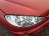 Reflektor prawy z Peugeot 206 SW (2E/K), 2002 / 2007 2.0 HDi, Kombi, Diesel, 1.997cc, 66kW (90pk), FWD, DW10TD; RHY, 2002-07 / 2007-02, 2ERHY; 2KRHY 2005