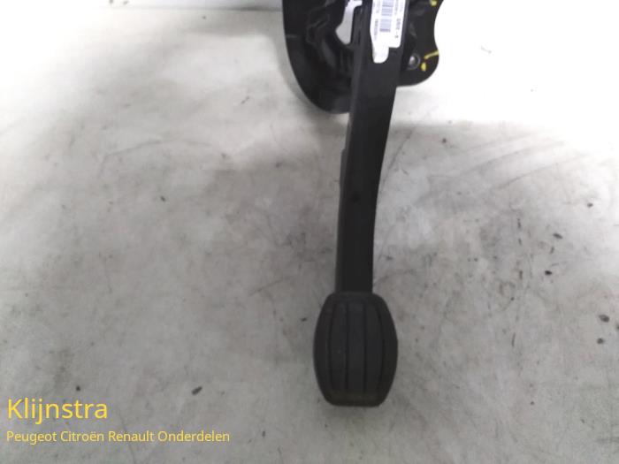 Brake pedal Peugeot 3008 9676728880 Fa. Klijnstra & Zn. VOF