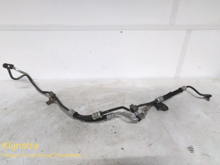 Power steering line from a Peugeot 3008 2013