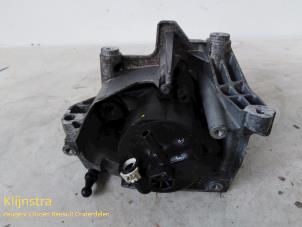 Used Fuel filter housing Peugeot 3008 Price on request offered by Fa. Klijnstra & Zn. VOF