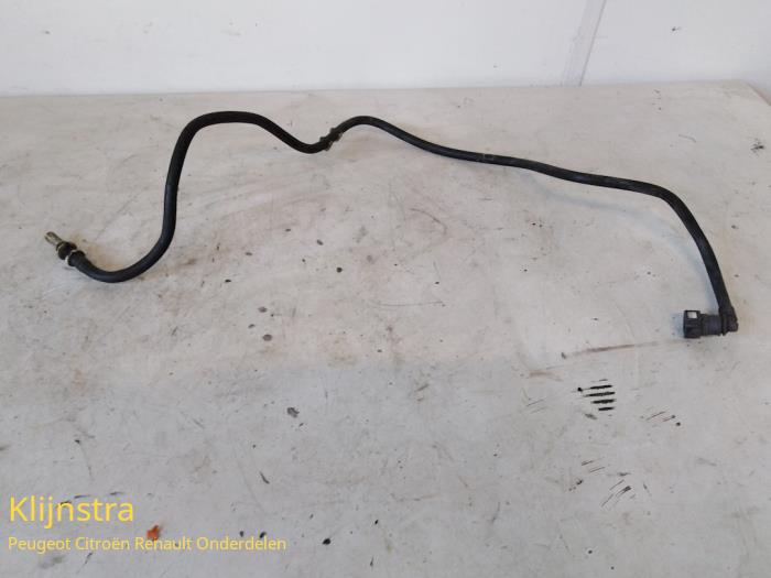 Fuel line from a Peugeot 308 2014
