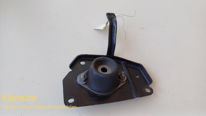 Used Engine mount Peugeot Partner 1.6 HDI 90 16V Price € 37,00 Margin scheme offered by Fa. Klijnstra & Zn. VOF