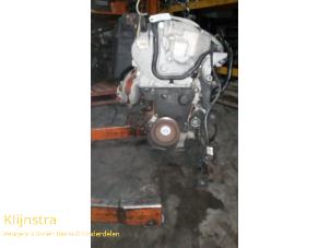 Engine from a Renault Scénic I (JA) 1.6 16V 2001