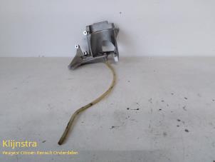 Used Booster pump Peugeot 308 Price on request offered by Fa. Klijnstra & Zn. VOF