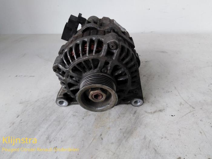Begagnade Dynamo Peugeot 206 (2A/C/H/J/S) 2.0 GTI 16V Pris på förfrågan erbjuds av Fa. Klijnstra & Zn. VOF