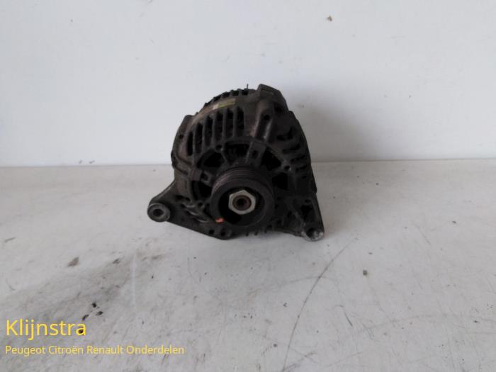 Used Dynamo Peugeot 306 Price on request offered by Fa. Klijnstra & Zn. VOF