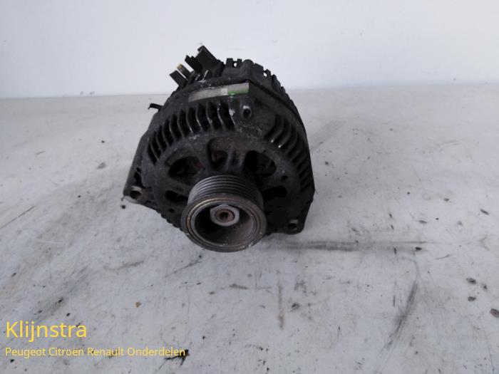 Used Dynamo Peugeot 806 2.1 TD 12V Price on request offered by Fa. Klijnstra & Zn. VOF