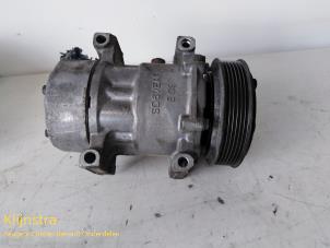 Used Air conditioning pump Peugeot 206 Price on request offered by Fa. Klijnstra & Zn. VOF