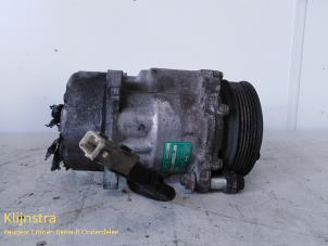 Used Air conditioning pump Peugeot Expert (222/224) 1.9TD Price on request offered by Fa. Klijnstra & Zn. VOF
