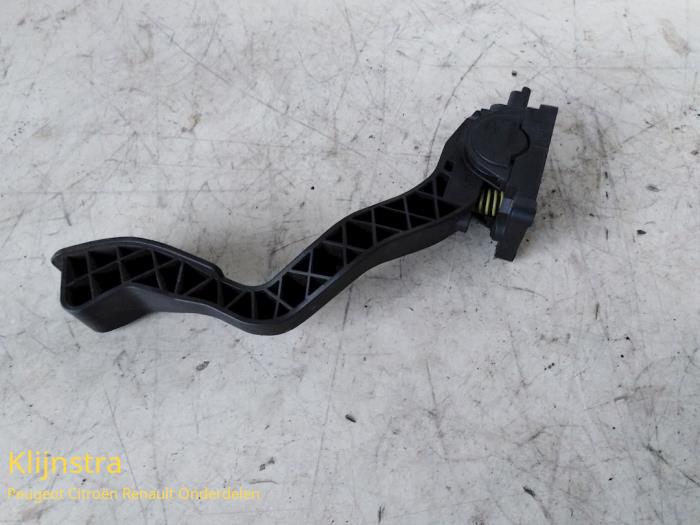 Accelerator pedal Peugeot 307 Break 1.6 16V 1601K7