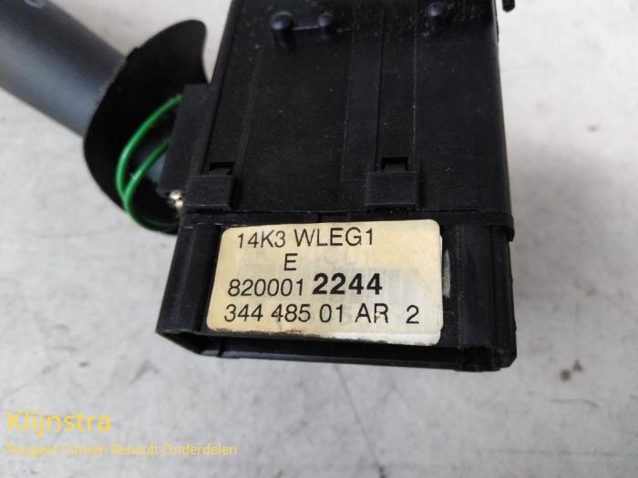 Wiper switch from a Renault Laguna II (BG) 2.0 16V 2003