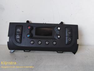 Used Heater control panel Renault Clio II (BB/CB) 1.4 16V Price on request offered by Fa. Klijnstra & Zn. VOF