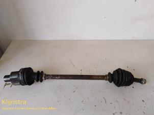 Used Front drive shaft, right Renault Kangoo (KC) 1.9 D 55 Price on request offered by Fa. Klijnstra & Zn. VOF