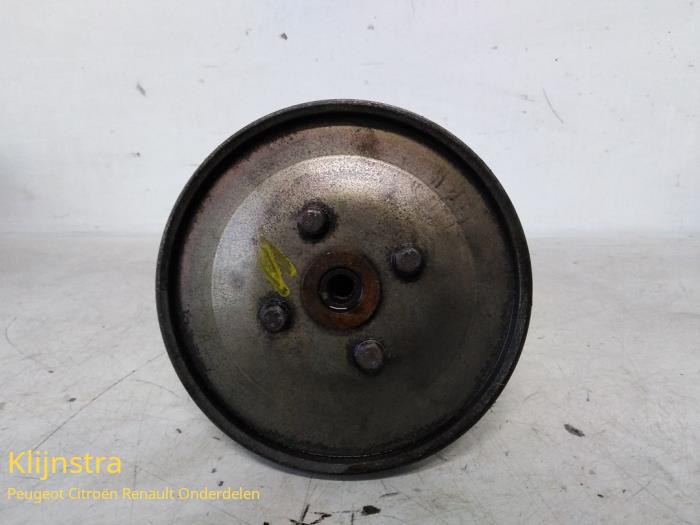 Usagé Pompe de direction Peugeot 405 I (15B) 1.6 SRi,GRi Prix € 75,00 Règlement à la marge proposé par Fa. Klijnstra & Zn. VOF