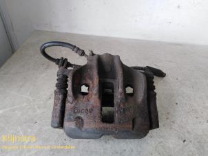 Used Front brake calliper, right Peugeot 806 2.0 SRdt,STdt HDi Price on request offered by Fa. Klijnstra & Zn. VOF
