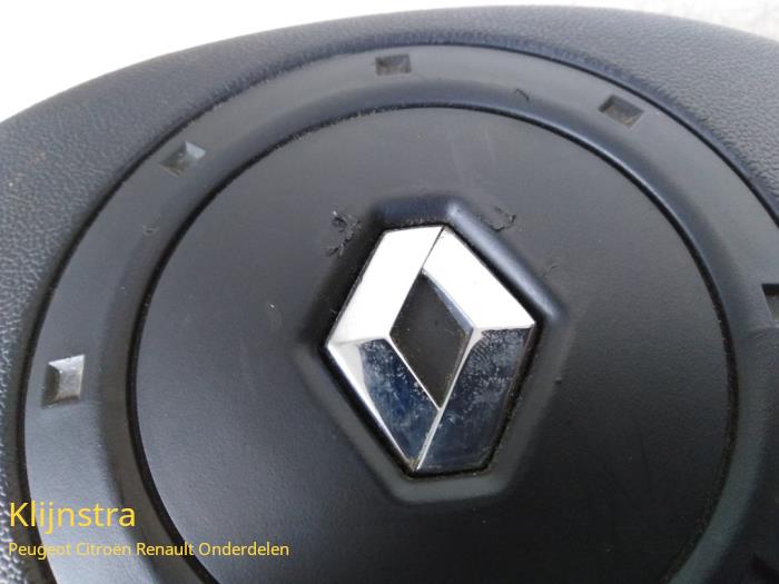 Left airbag (steering wheel) from a Renault Megane II (BM/CM) 1.5 dCi 80 2003