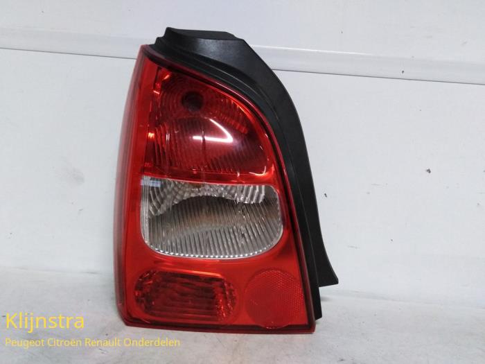 Taillight, left from a Renault Twingo II (CN) 1.2 2008
