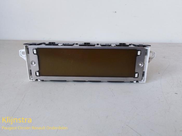 Begagnade Innerdisplay Citroen C4 Berline (LC) 2.0 HDi 16V 138 Pris på förfrågan erbjuds av Fa. Klijnstra & Zn. VOF