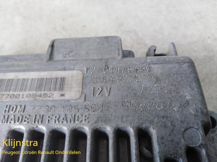 Calculateur moteur d'un Renault Twingo (C06) 1.2 1998