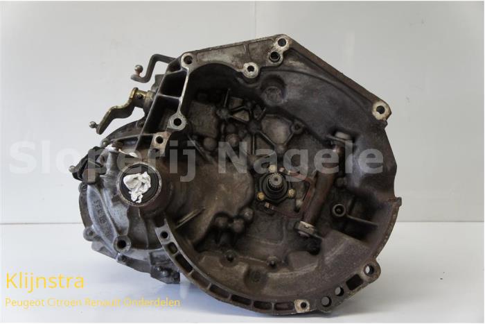 Gebrauchte Getriebe Peugeot 206 (2A/C/H/J/S) 1.6 XS,XT Preis auf Anfrage angeboten von Fa. Klijnstra & Zn. VOF