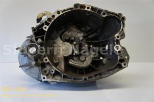 Used Gearbox Peugeot 307 Price on request offered by Fa. Klijnstra & Zn. VOF