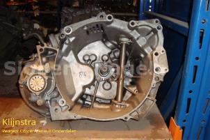 Used Gearbox Peugeot 306 (7A/C/S) 1.8i 16V Price on request offered by Fa. Klijnstra & Zn. VOF