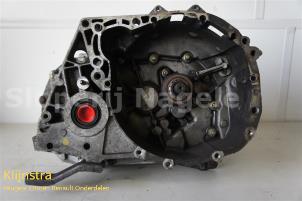 Used Gearbox Renault Megane Price on request offered by Fa. Klijnstra & Zn. VOF