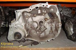 Used Gearbox Renault Clio Price on request offered by Fa. Klijnstra & Zn. VOF