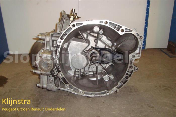 Gebrauchte Getriebe Peugeot 307 (3A/C/D) 2.0 HDi 110 FAP Preis auf Anfrage angeboten von Fa. Klijnstra & Zn. VOF