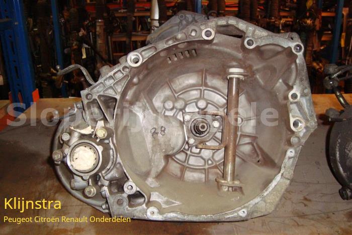 Gebrauchte Getriebe Peugeot 306 (7A/C/S) 1.9 DT Preis auf Anfrage angeboten von Fa. Klijnstra & Zn. VOF