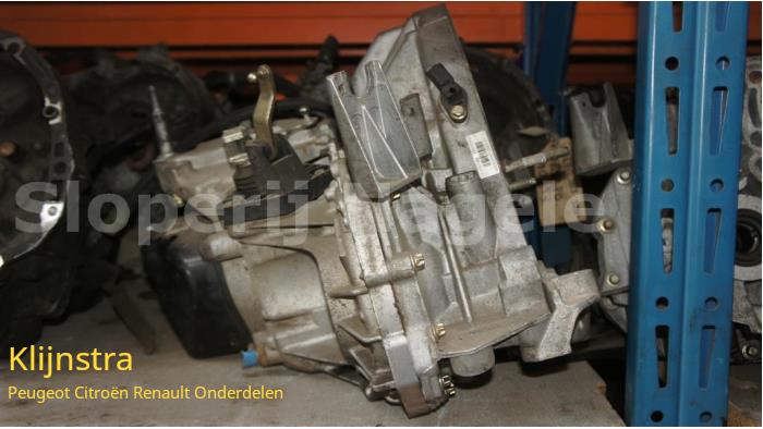 Gearbox from a Renault Clio 2006