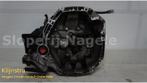 Used Gearbox Renault Twingo Price on request offered by Fa. Klijnstra & Zn. VOF
