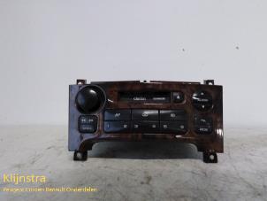 Used Radio/cassette player Peugeot 607 (9D/U) 2.2 16V Price on request offered by Fa. Klijnstra & Zn. VOF