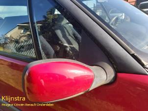 Gebrauchte Außenspiegel rechts Peugeot 306 (7D) 1.8 Preis € 35,00 Margenregelung angeboten von Fa. Klijnstra & Zn. VOF