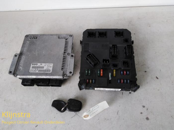 Engine management computer Citroen Xsara Picasso 6580P1 RHY