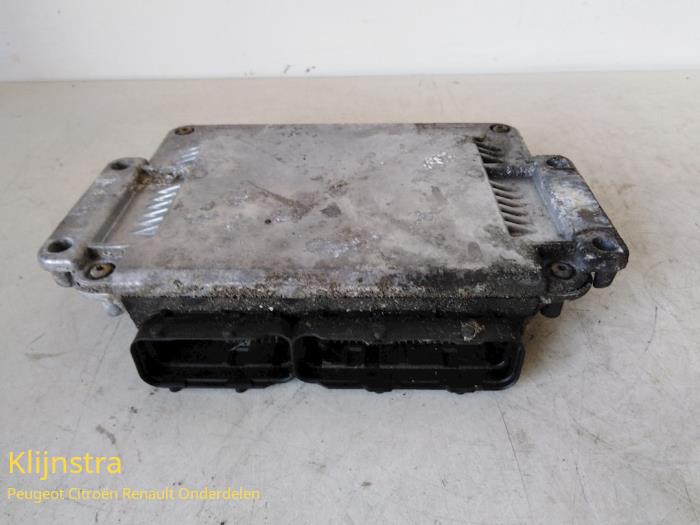 Engine management computer from a Renault Scénic I (JA) 1.9 dTi 2001