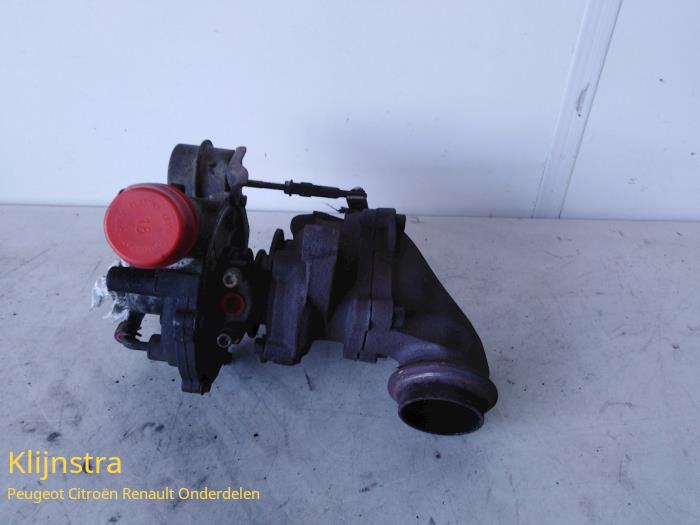Używane Turbo Citroen Xsara Picasso (CH) 2.0 HDi 90 Cena na żądanie oferowane przez Fa. Klijnstra & Zn. VOF